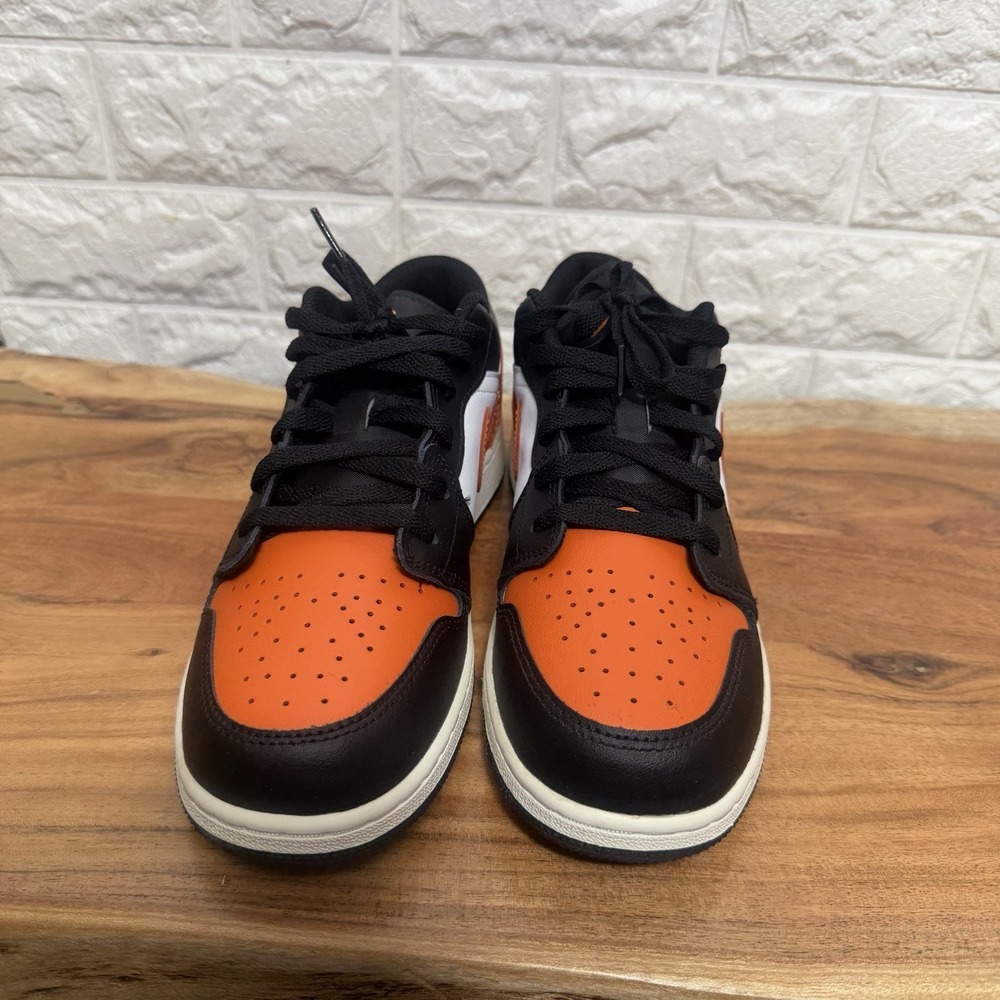 Air Jordan 1 Low Men's Size 5.5 Shattered Backboard White/Black/Starfish Orange